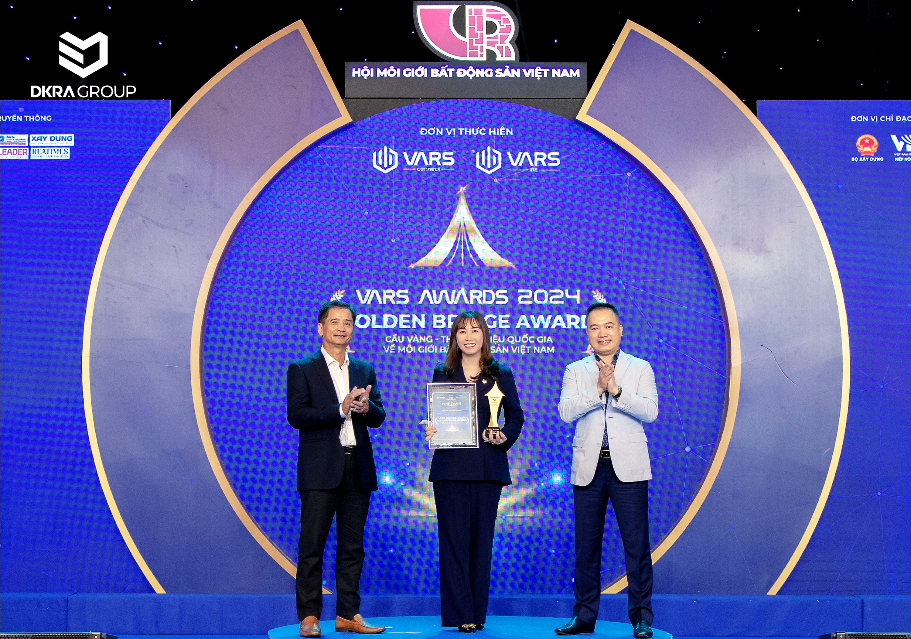 DKRA Group Danh hiệu “Cầu vàng” – Thương hiệu Quốc gia do Hội môi giới Bất động sản Việt Nam (VARS) trao tặng năm 2024