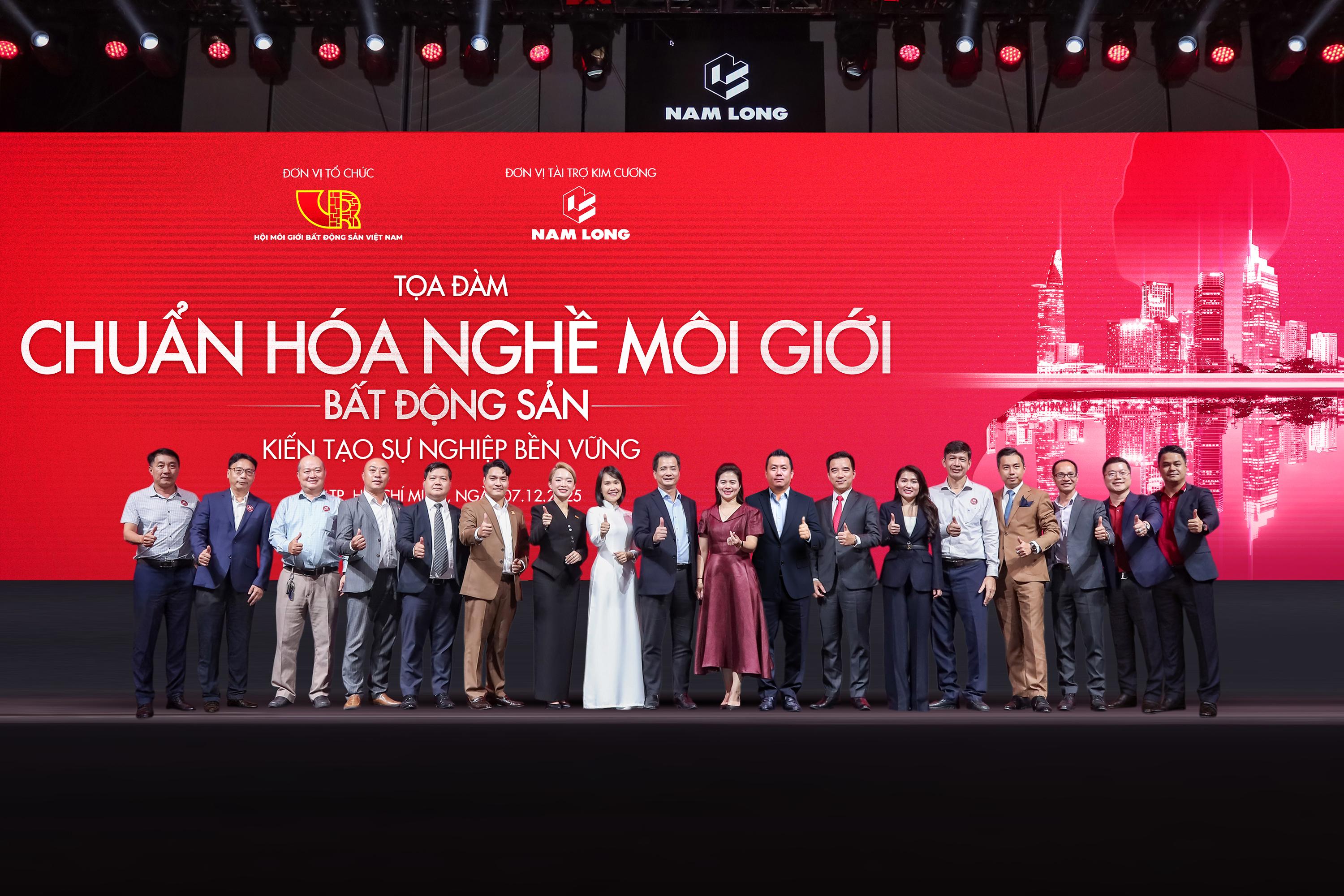 DKRA GROUP ĐỒNG HÀNH VỚI CÁC HOẠT ĐỘNG CHUẨN HÓA NGHỀ MÔI GIỚI BẤT ĐỘNG SẢN