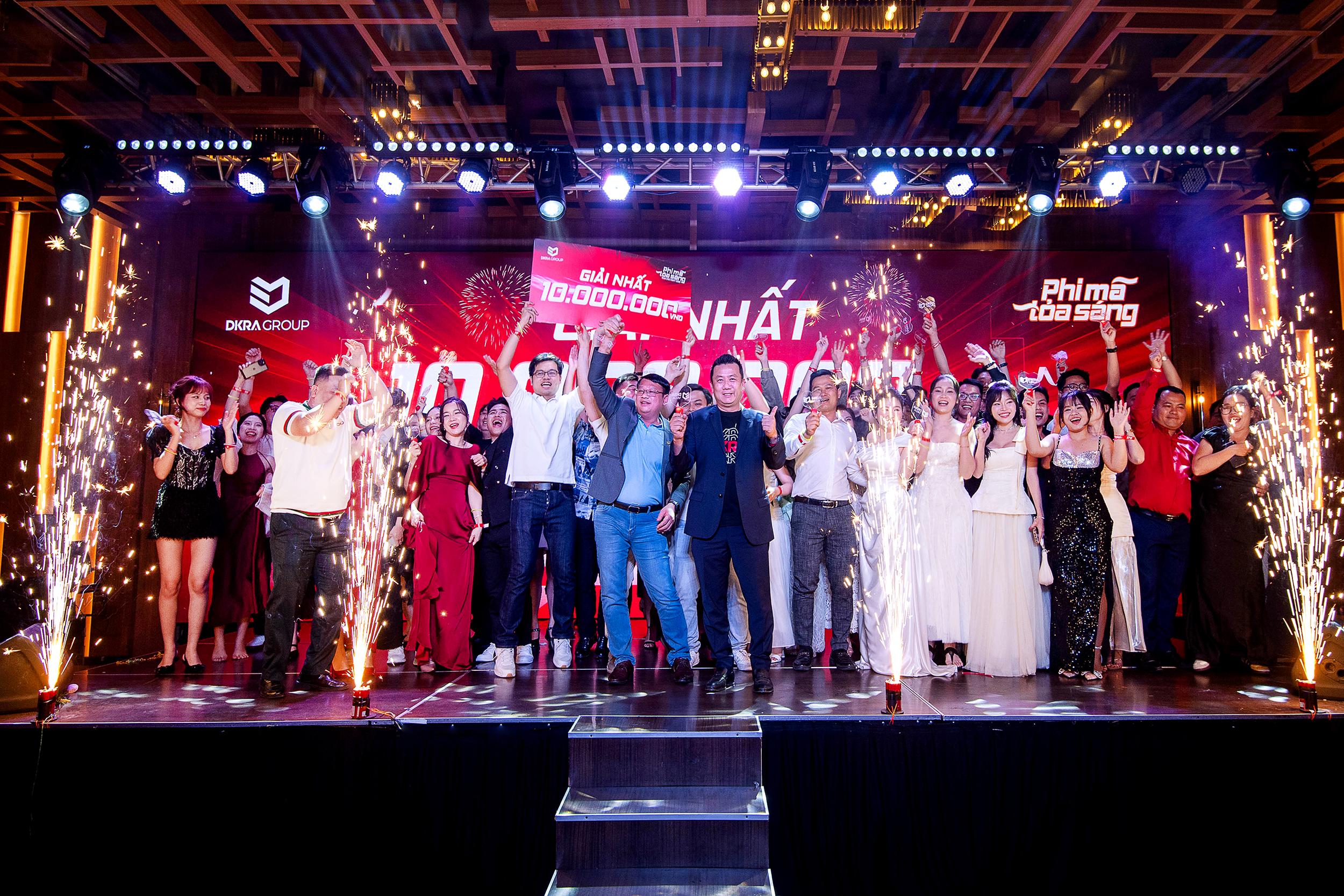 YEAR END PARTY 2025: TẬP ĐOÀN DKRA SẴN SÀNG TÂM THẾ CHO “NƯỚC CỜ MỚI”