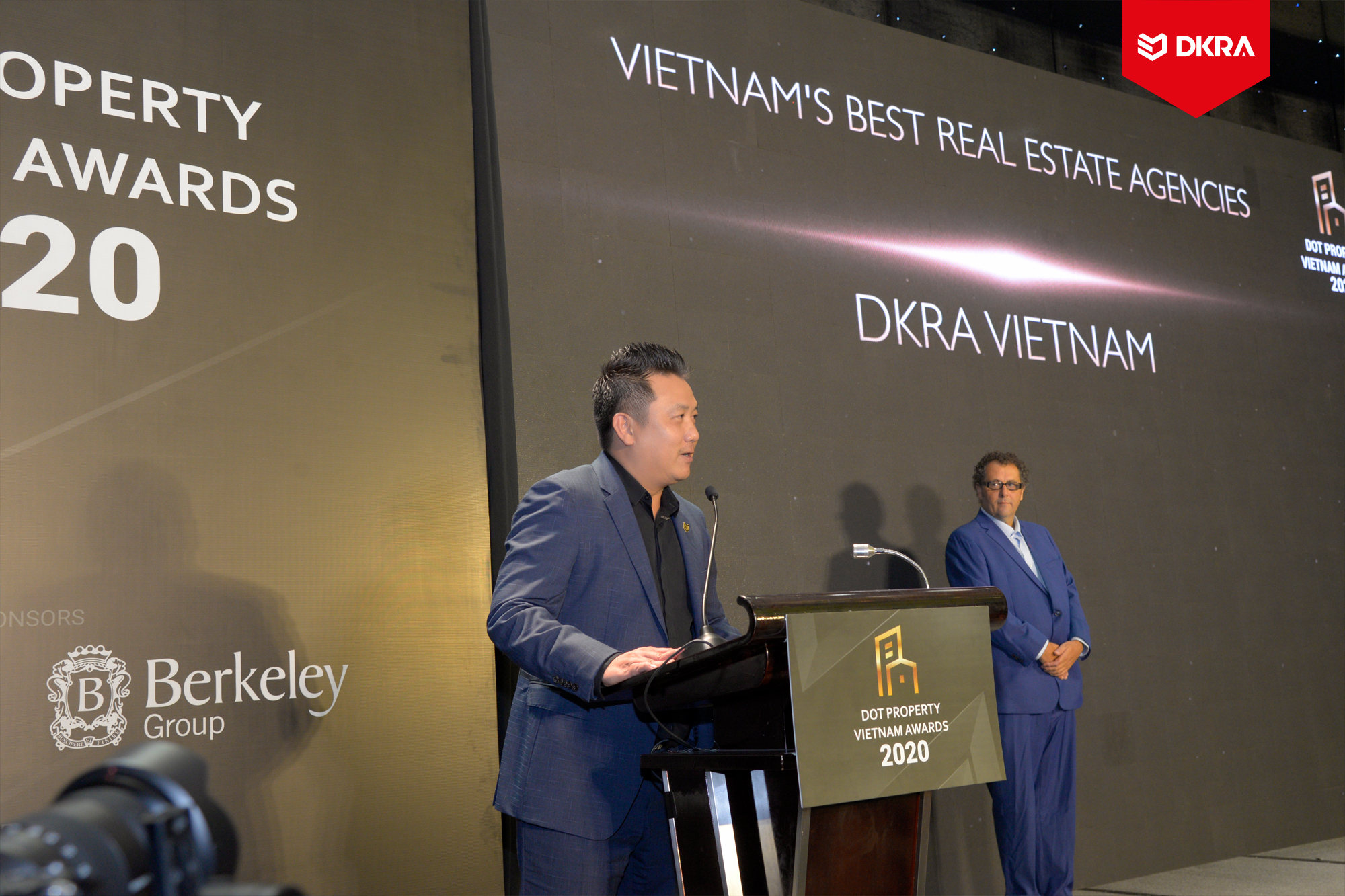 DKRA VIETNAM GIỮ VỮNG PHONG ĐỘ VÀ BỨT PHÁ VỚI “CÚ ĐÚP” GIẢI THƯỞNG DOT PROPERTY VIETNAM AWARDS 2020