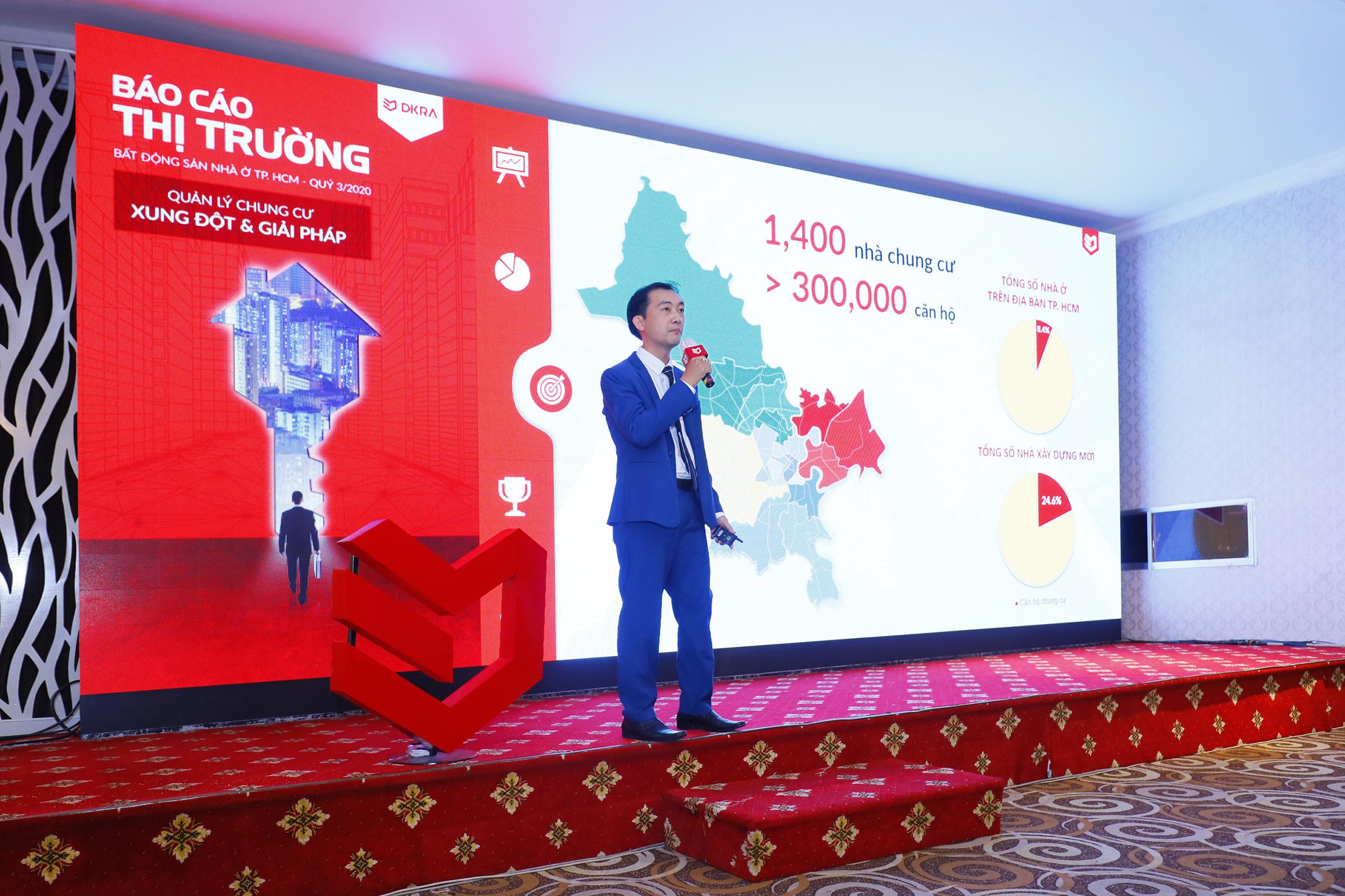 Ông Vũ Tiến Thành - CEO DKRA Property Management, thành viên DKRA Vietnam trình bày nội dung chủ đề “Quản lý chung cư - Xung đột & Giải pháp”.